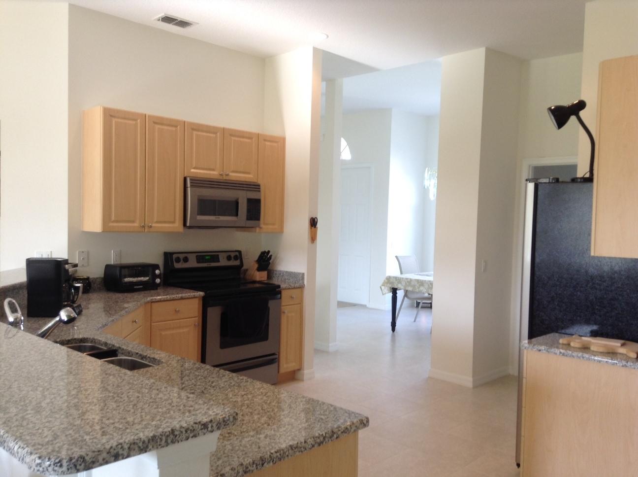 2638 Southwest Fair Isle Road Port St. Lucie, FL 34987 - Photo 20 of 32 fair way kitchen1