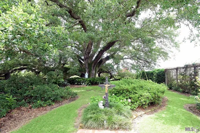 $1,875,000 | 7602 Highway 1, Lockport, LA 70374