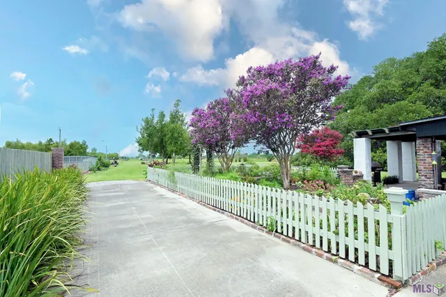 $1,875,000 | 7602 Highway 1, Lockport, LA 70374