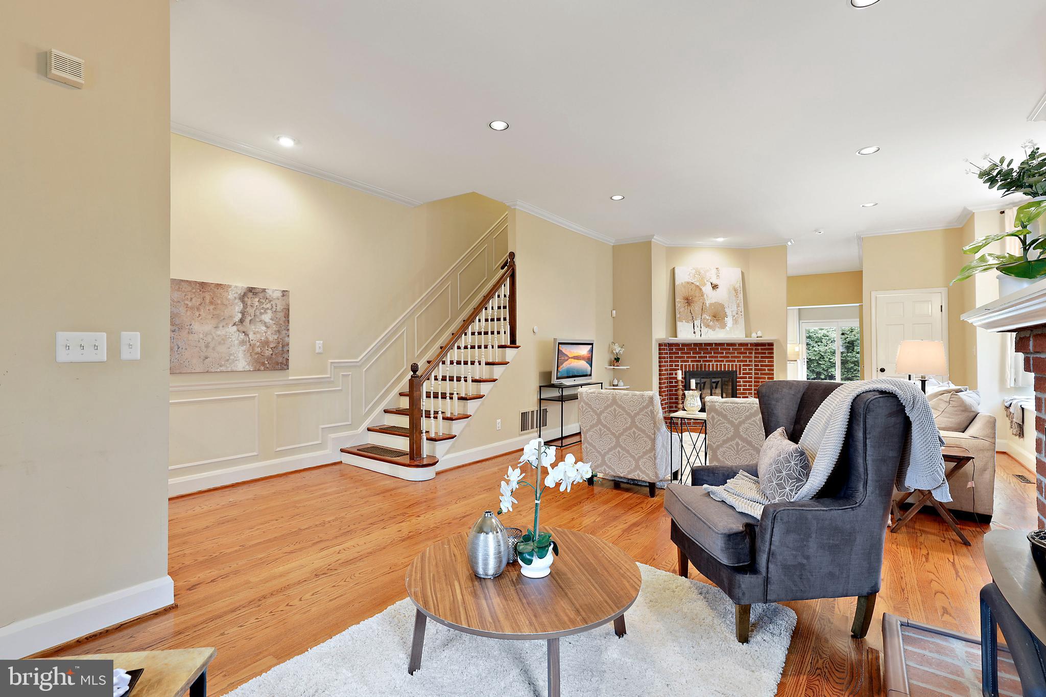 3642 Roland Avenue Baltimore, MD 21211 - Photo 12 of 61 Gallery Image 12
