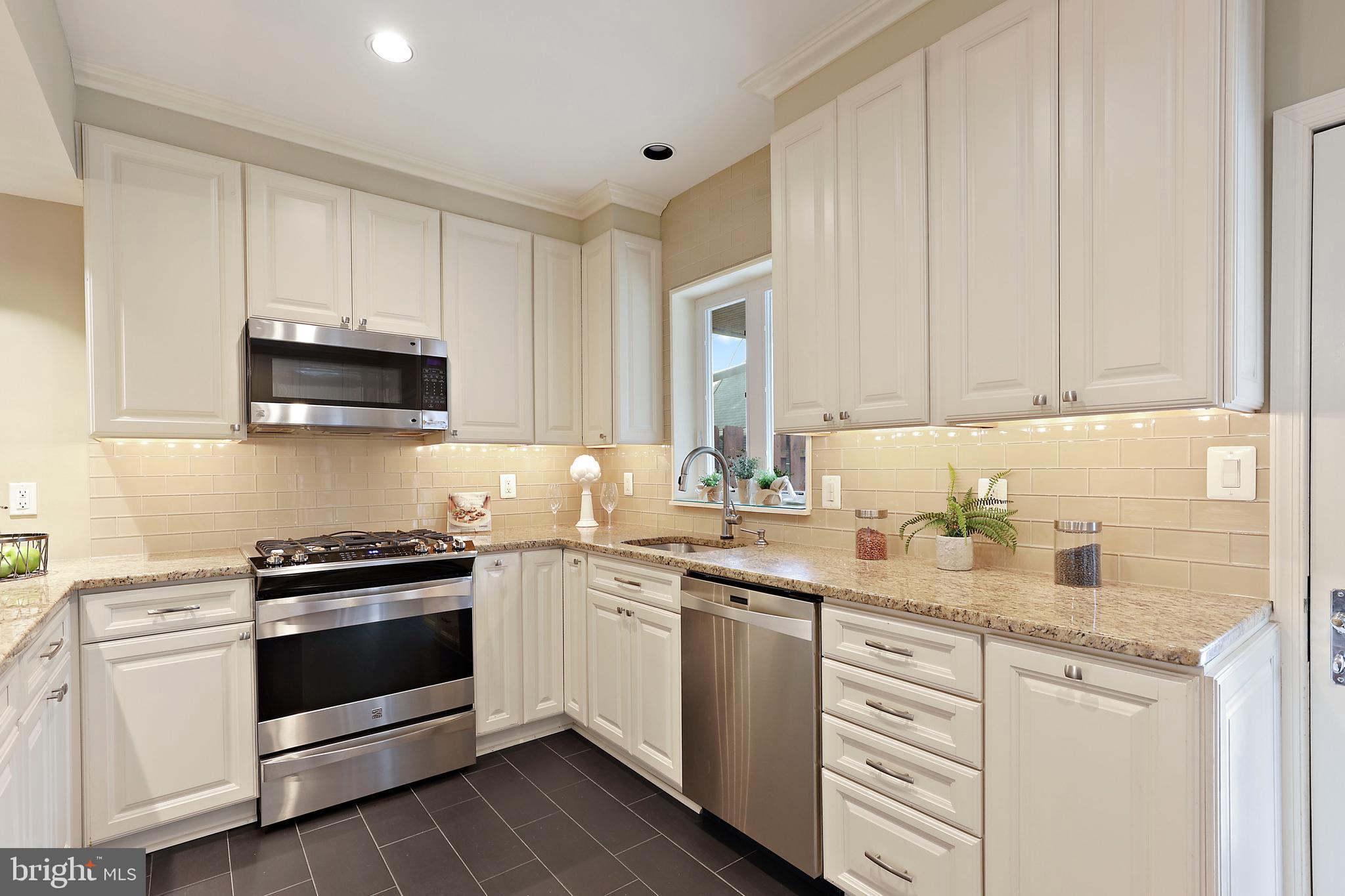 3642 Roland Avenue Baltimore, MD 21211 - Photo 26 of 61 Gallery Image 26