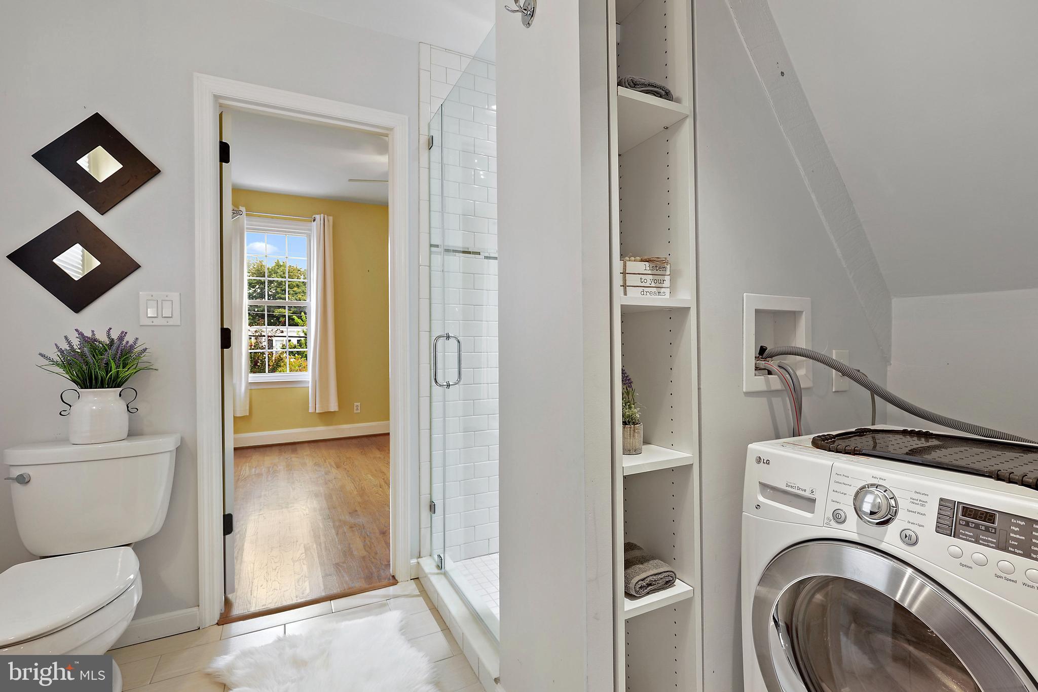 3642 Roland Avenue Baltimore, MD 21211 - Photo 41 of 61 Includes washer/dryer combo