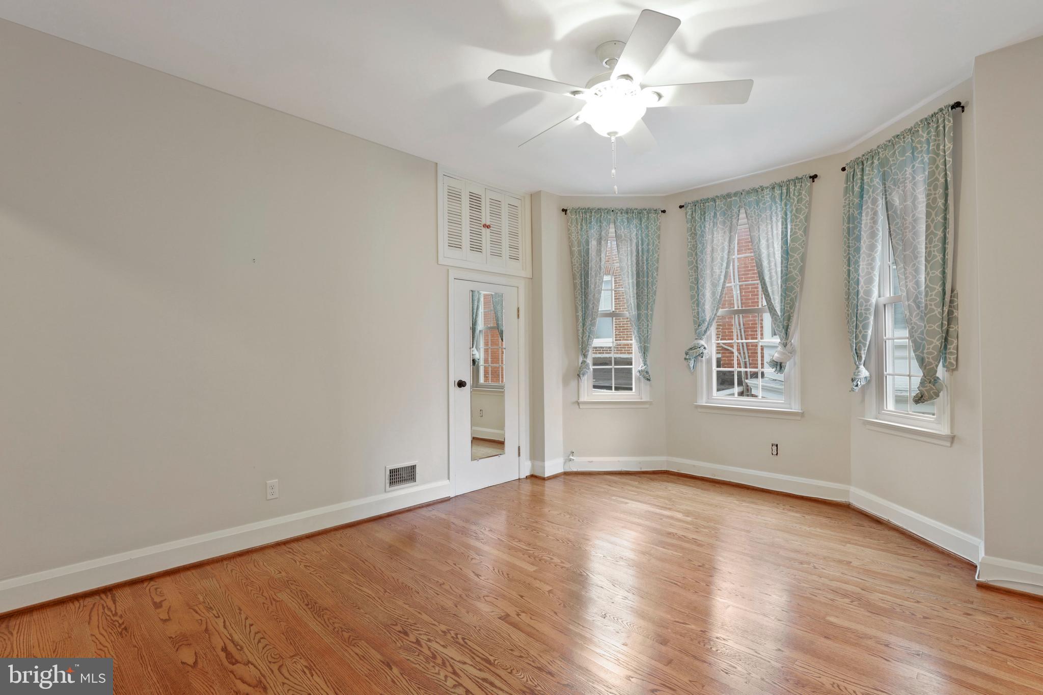 3642 Roland Avenue Baltimore, MD 21211 - Photo 44 of 61 Gallery Image 44