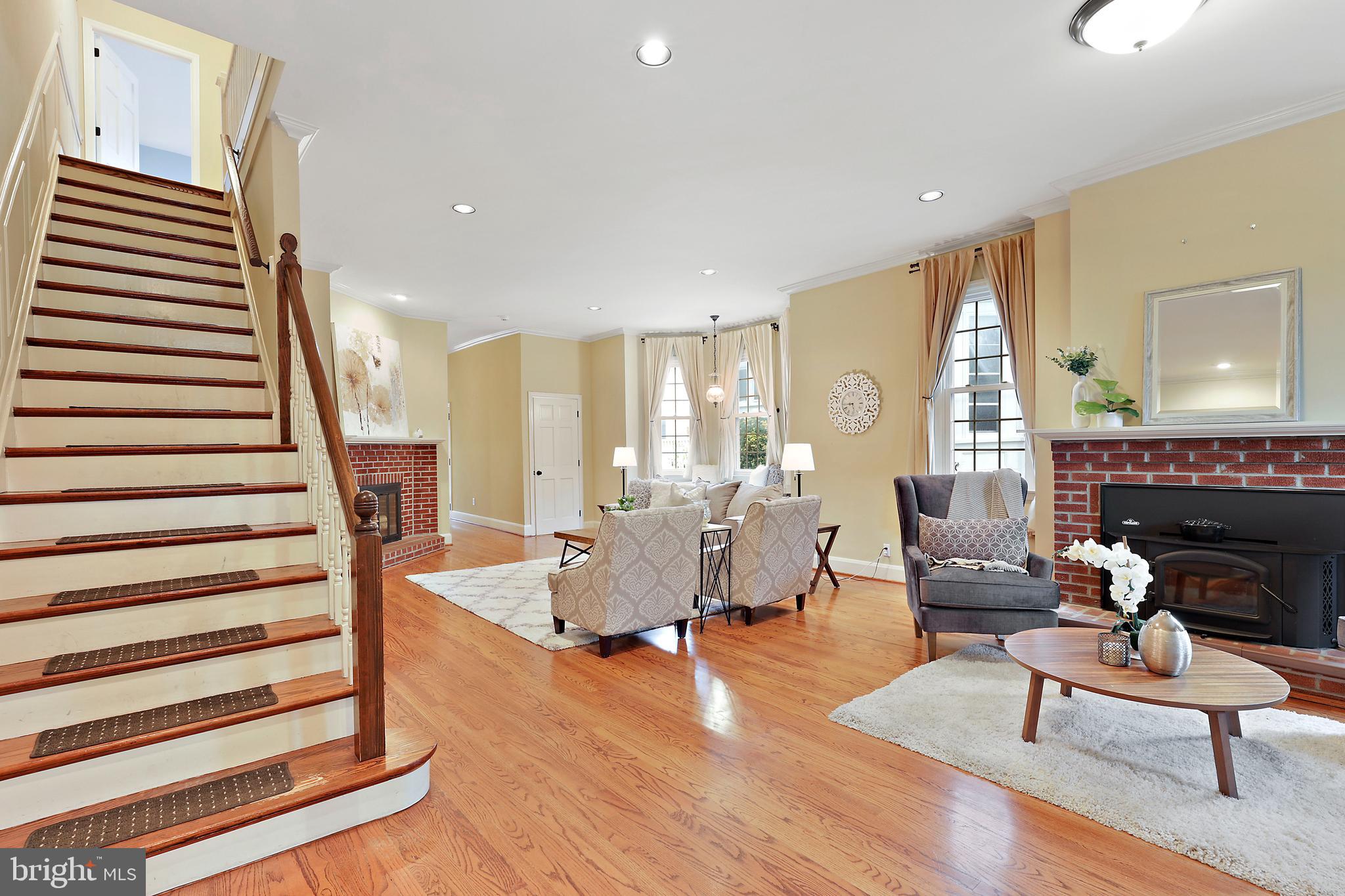 3642 Roland Avenue Baltimore, MD 21211 - Photo 9 of 61 Gallery Image 9