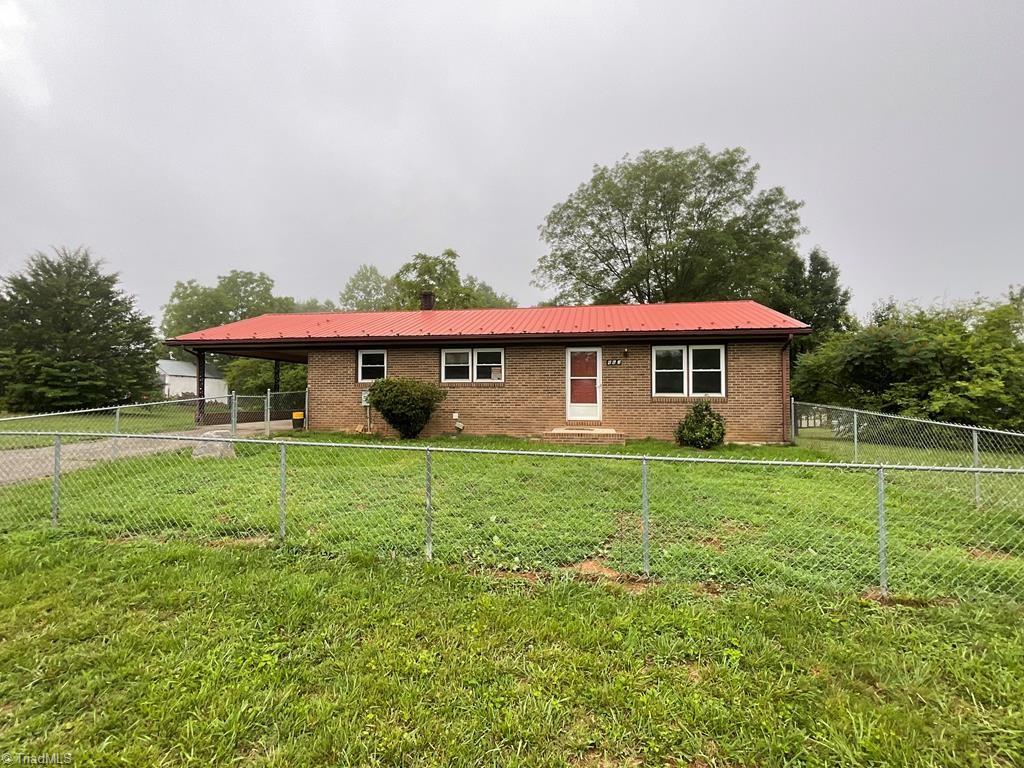 863 Willis Gap Road Ararat, VA 24053 - Photo 1 of 19