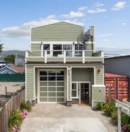 $1,399,000 | 168 West Point Avenue, Half Moon Bay, CA 94019