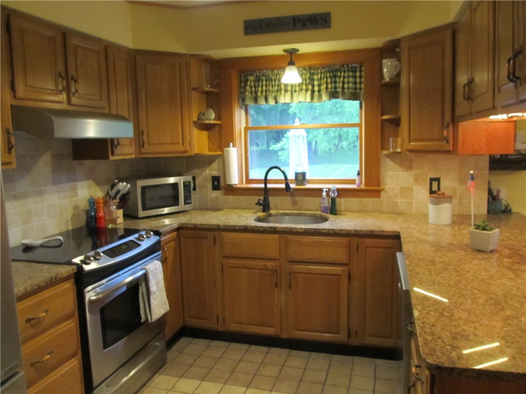 364 West Greenville Road Scituate, RI 02857 - Photo 15 of 19