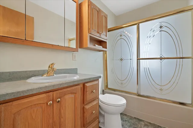 $250,000 | 1353 South 110th Street, West Allis, WI 53214