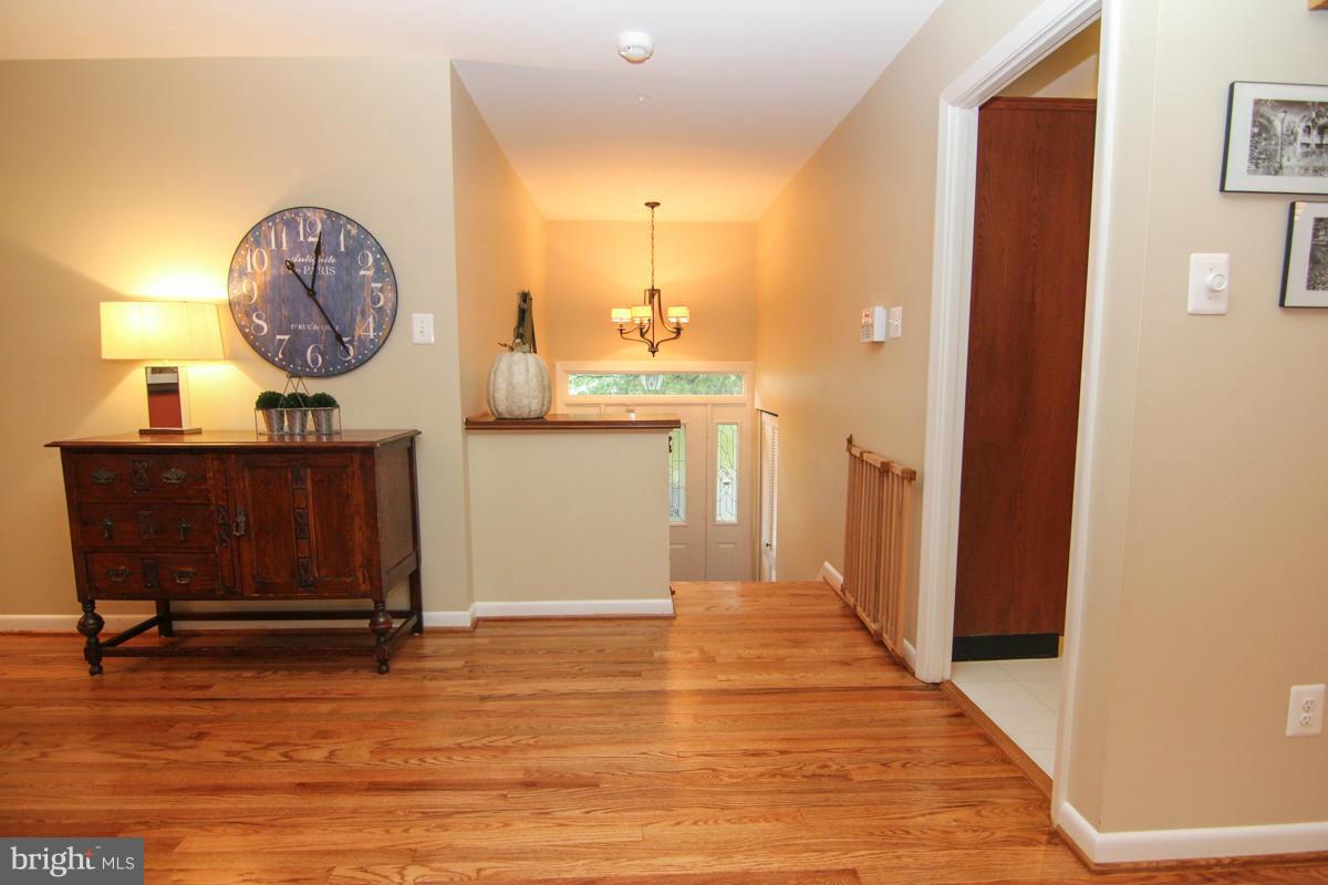 94 Stauffer Road Severna Park, MD 21146 - Photo 18 of 30 Interior (General)