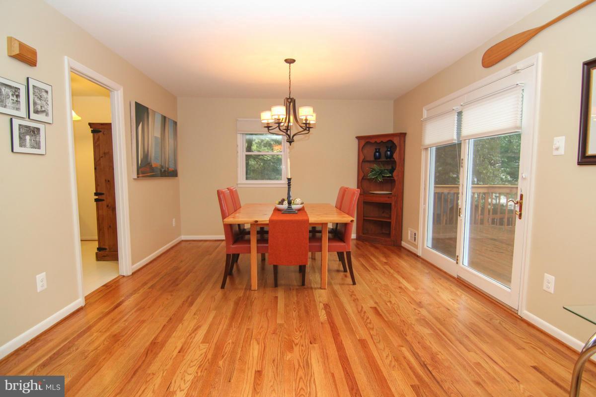 94 Stauffer Road Severna Park, MD 21146 - Photo 4 of 30 Dining Room