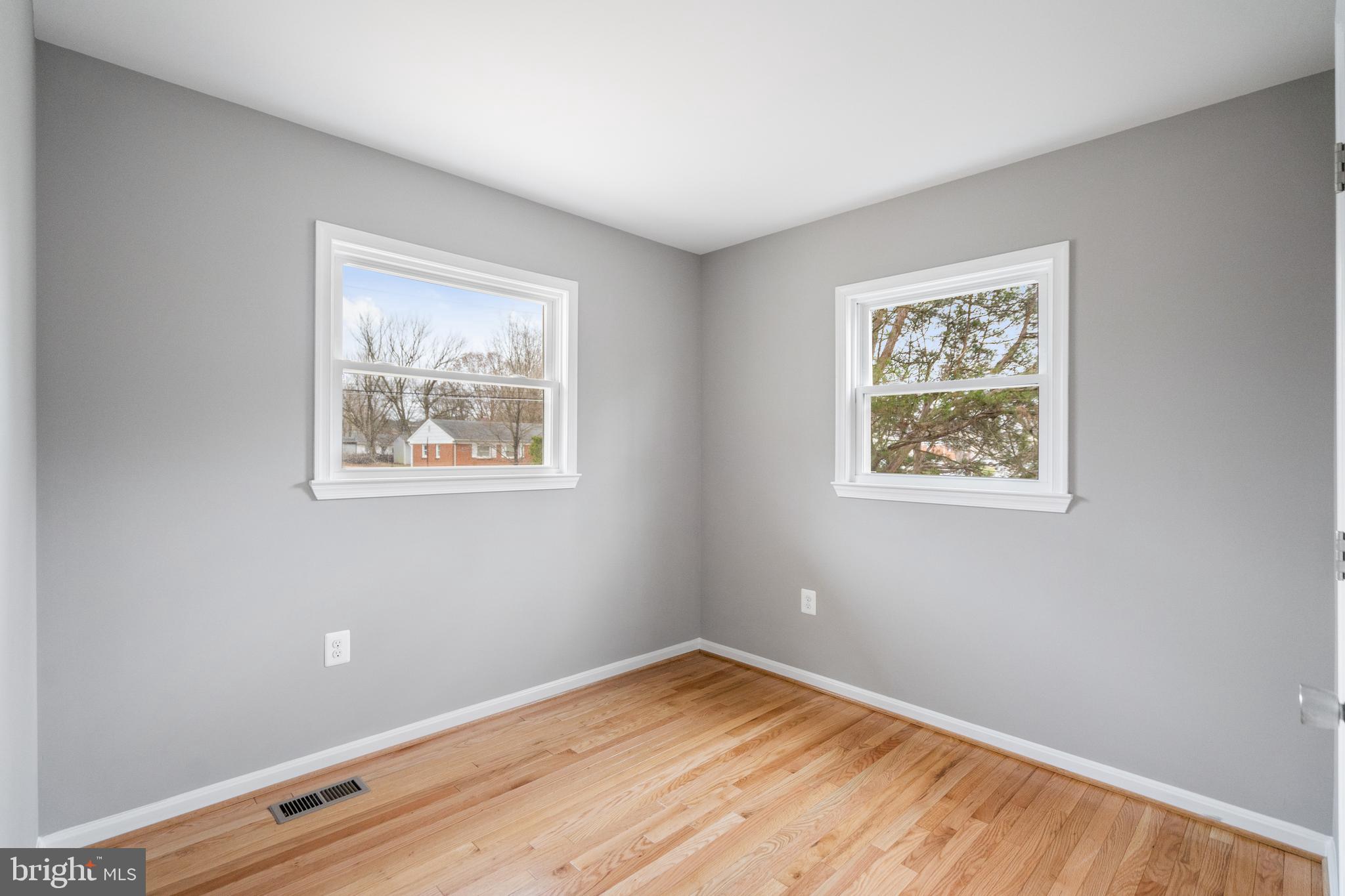 9402 Blackstone Road Manassas, VA 20110 - Photo 13 of 27