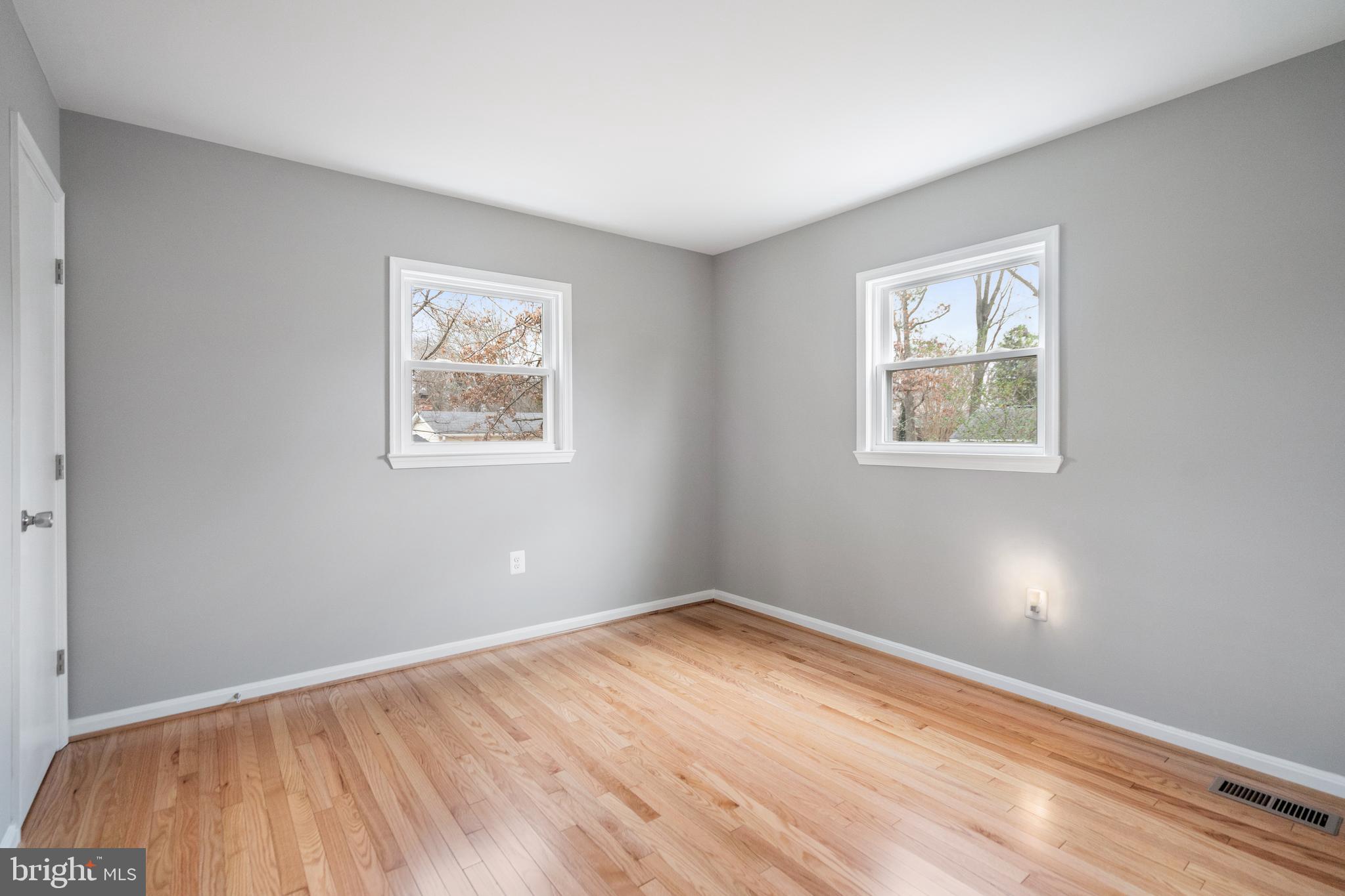 9402 Blackstone Road Manassas, VA 20110 - Photo 14 of 27