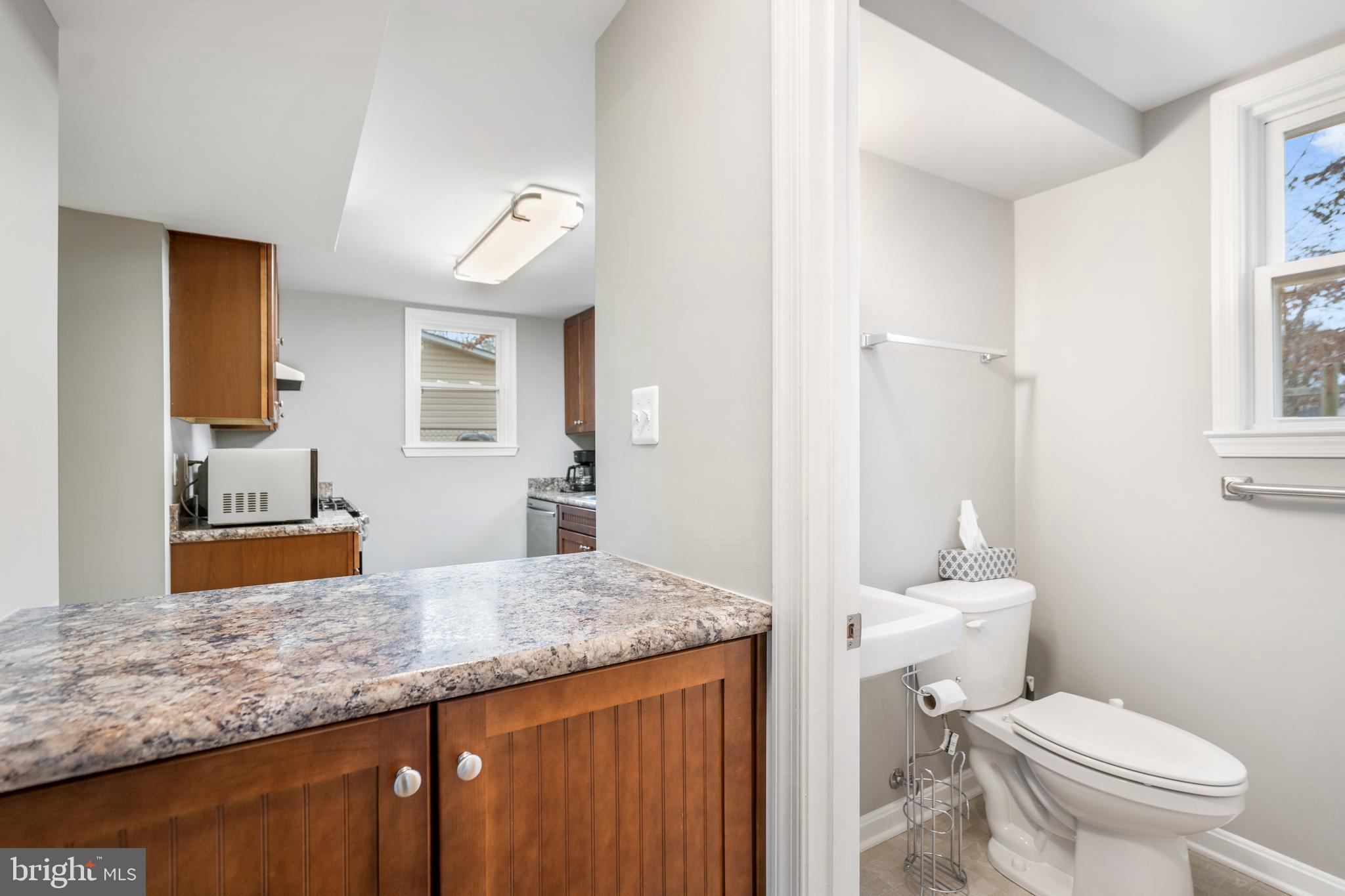 9402 Blackstone Road Manassas, VA 20110 - Photo 22 of 27