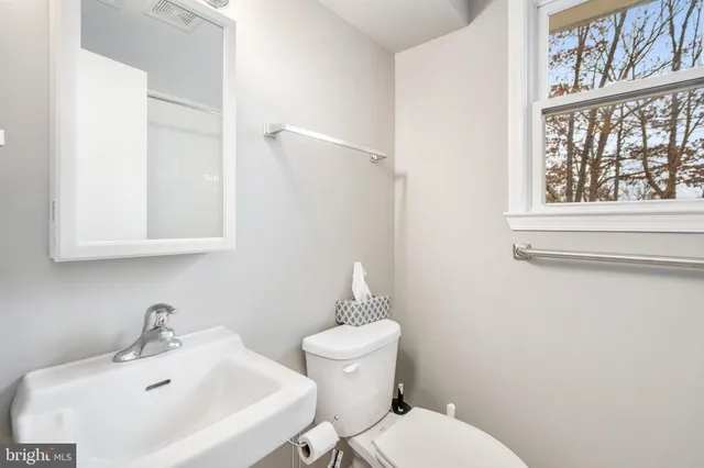 $2,300 | 9402 Blackstone Road, Manassas, VA 20110