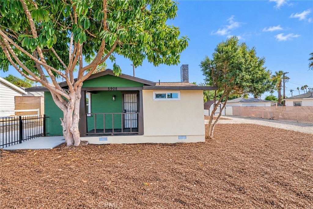 5908 Grand Riverside, CA 92504 - Photo 19 of 34 Front of the house