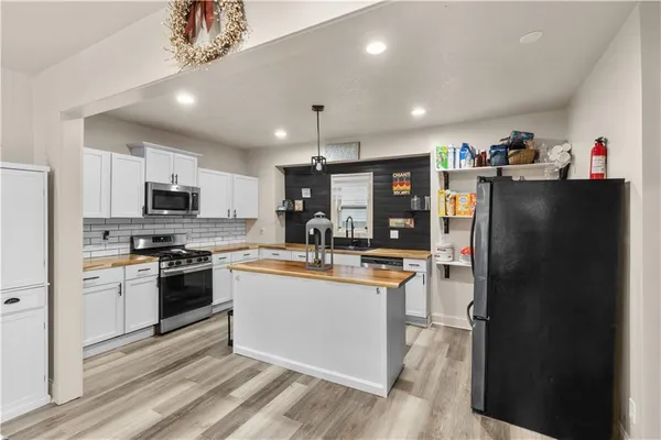 $379,000 | 4130 Troost Avenue, Kansas City, MO 64110