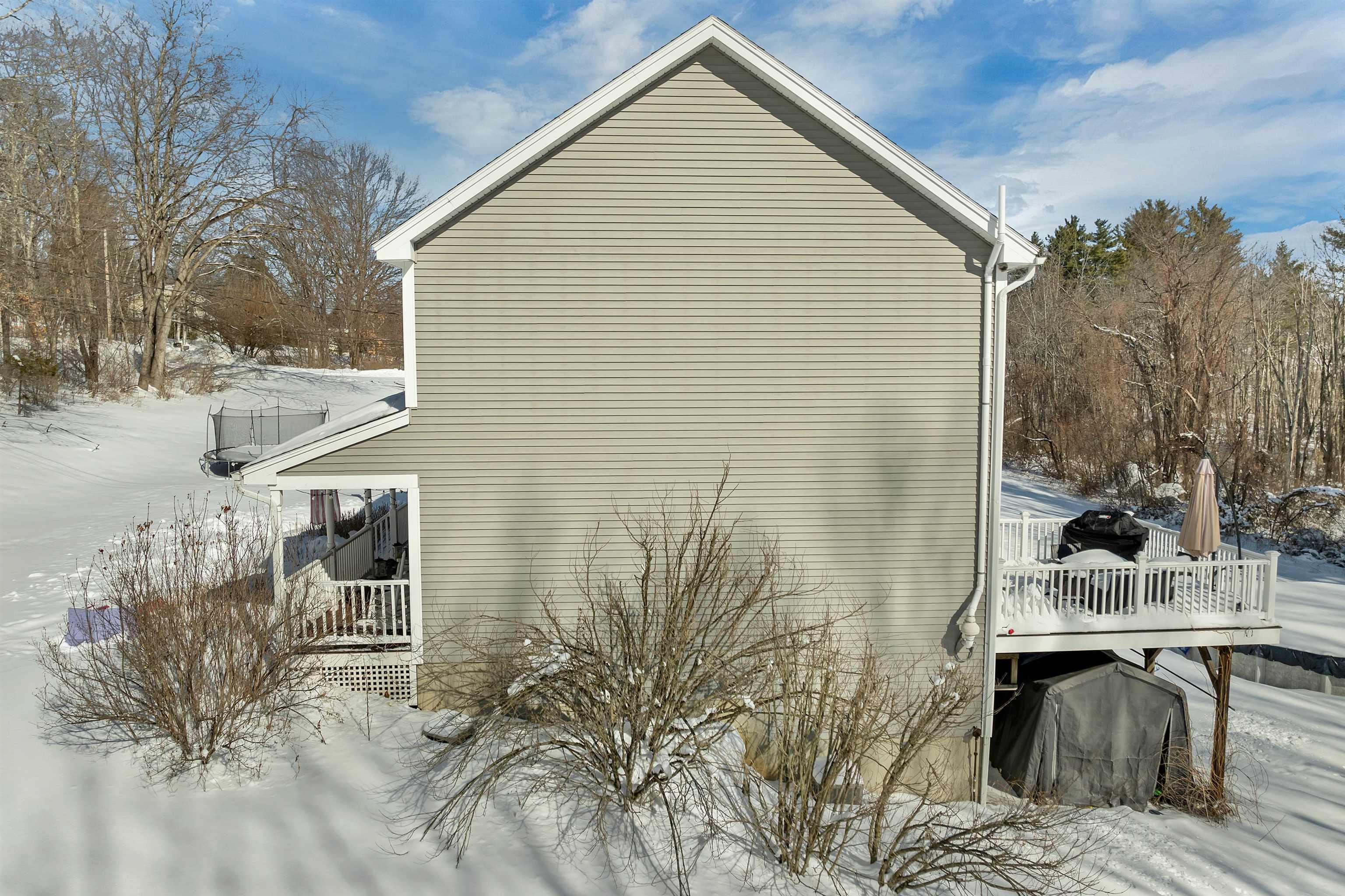 104 Weare Road New Boston, NH 03070 - Photo 31 of 46