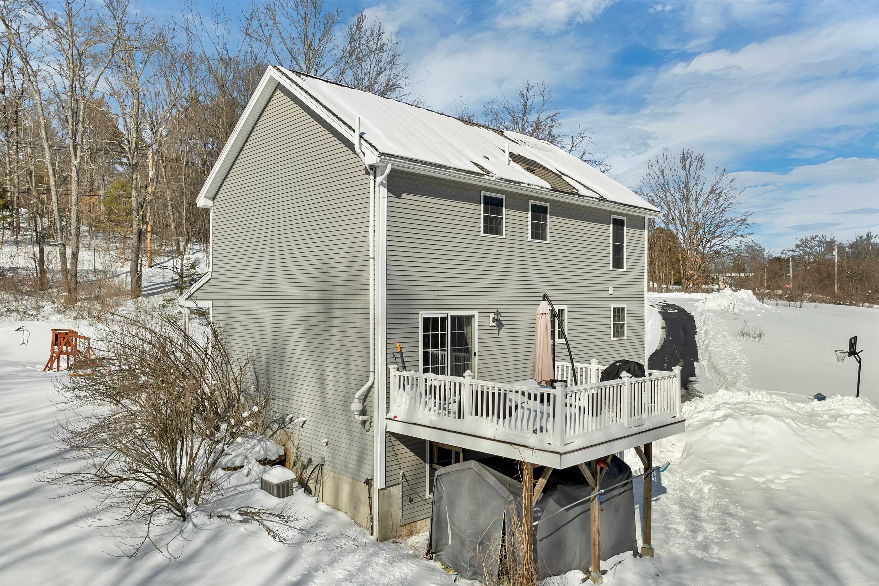 104 Weare Road New Boston, NH 03070 - Photo 34 of 46