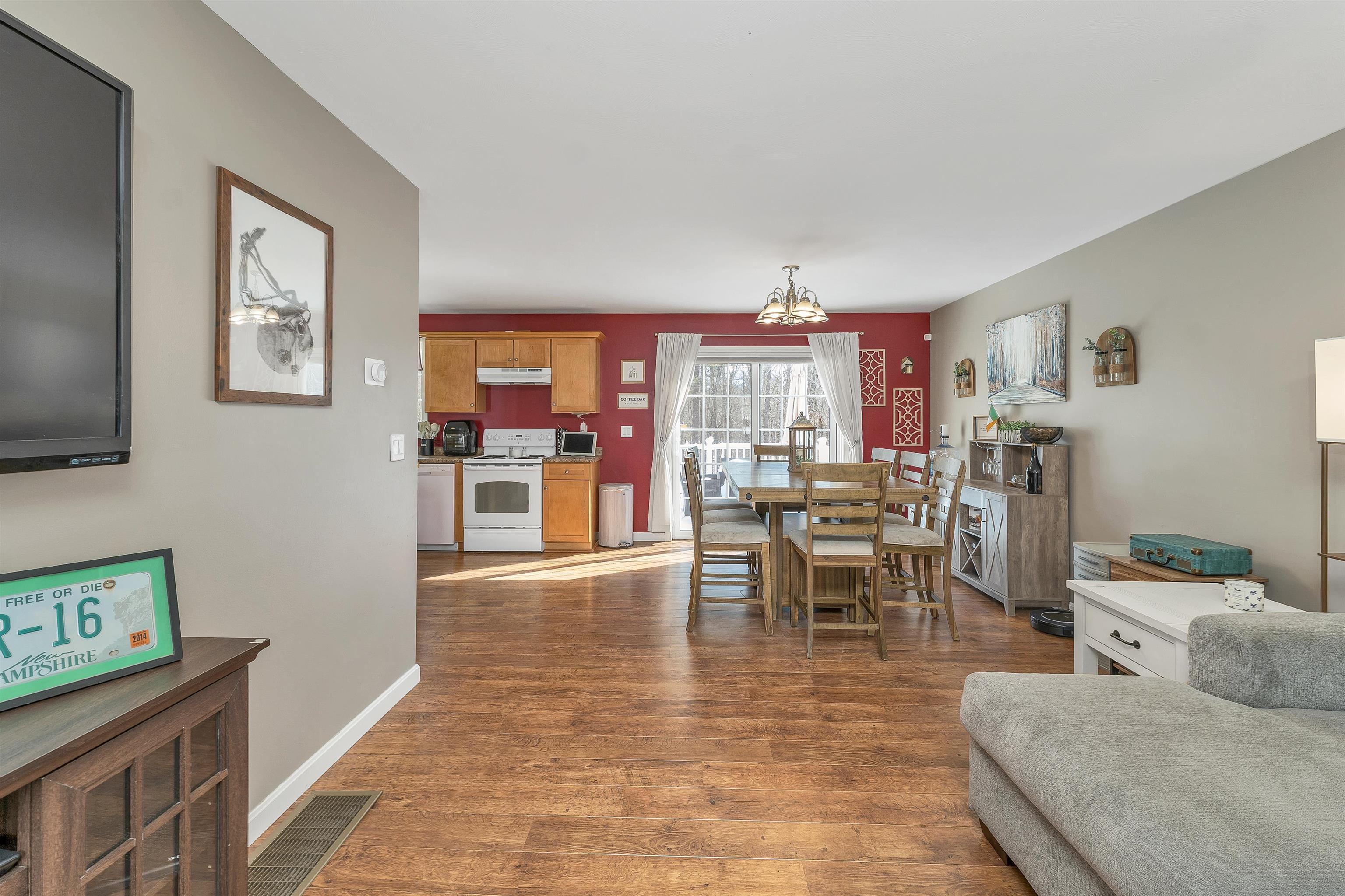 104 Weare Road New Boston, NH 03070 - Photo 10 of 46