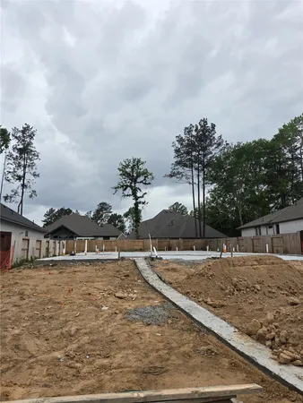 $686,932 | 12839 Frst Gdn Court, Conroe, TX 77302