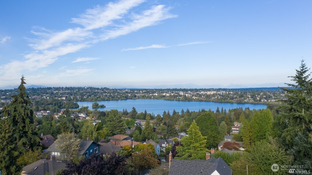 421 North 63rd Street Seattle, WA 98103 - Photo 39 of 40