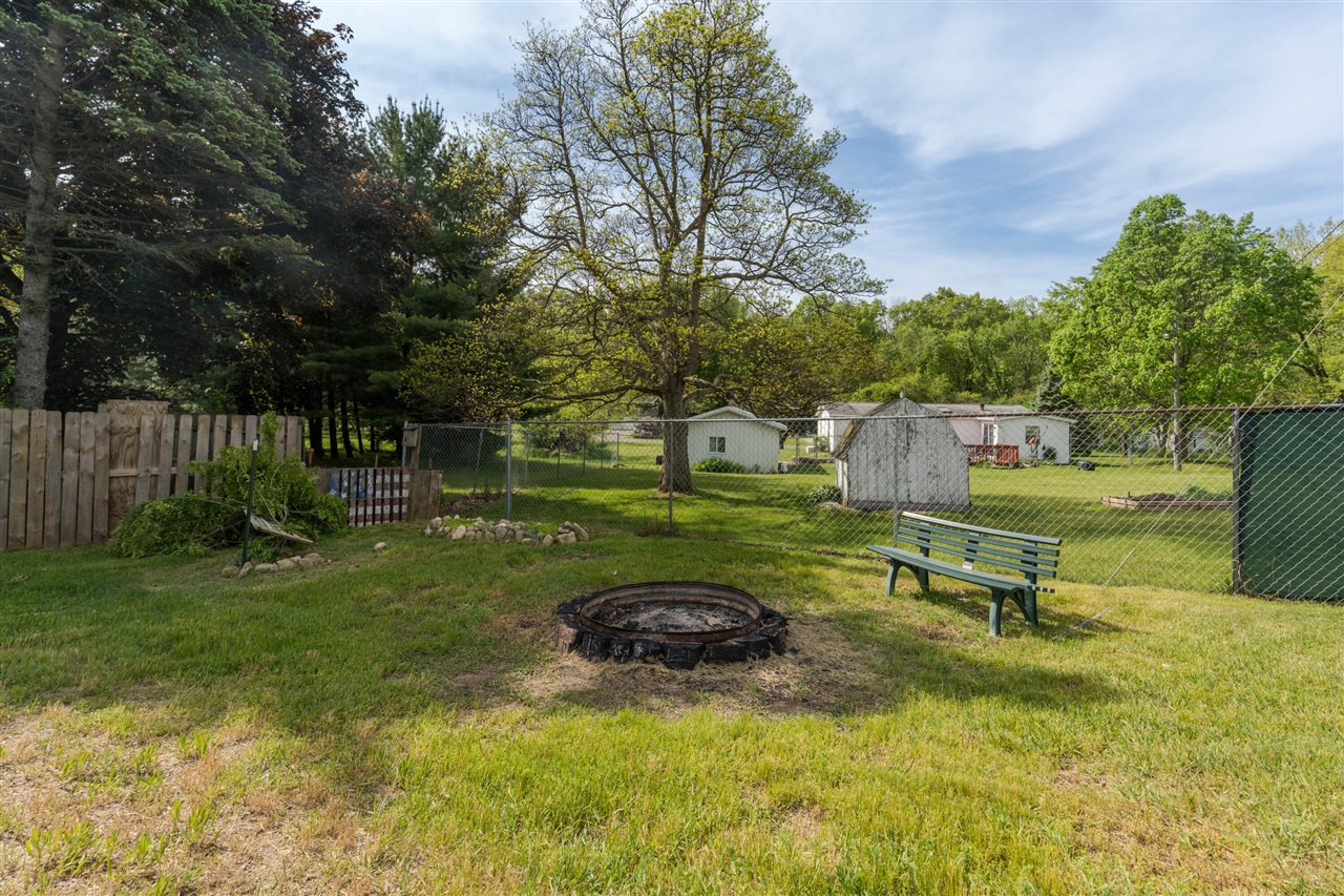 11300 Elizabeth Drive Three Rivers, MI 49093 - Photo 29 of 31