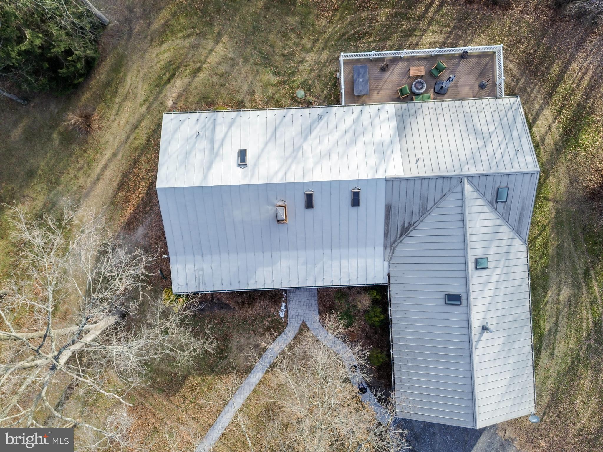 4507 Babylon Road Westminster, MD 21158 - Photo 56 of 63 an aerial view of a house with a yard