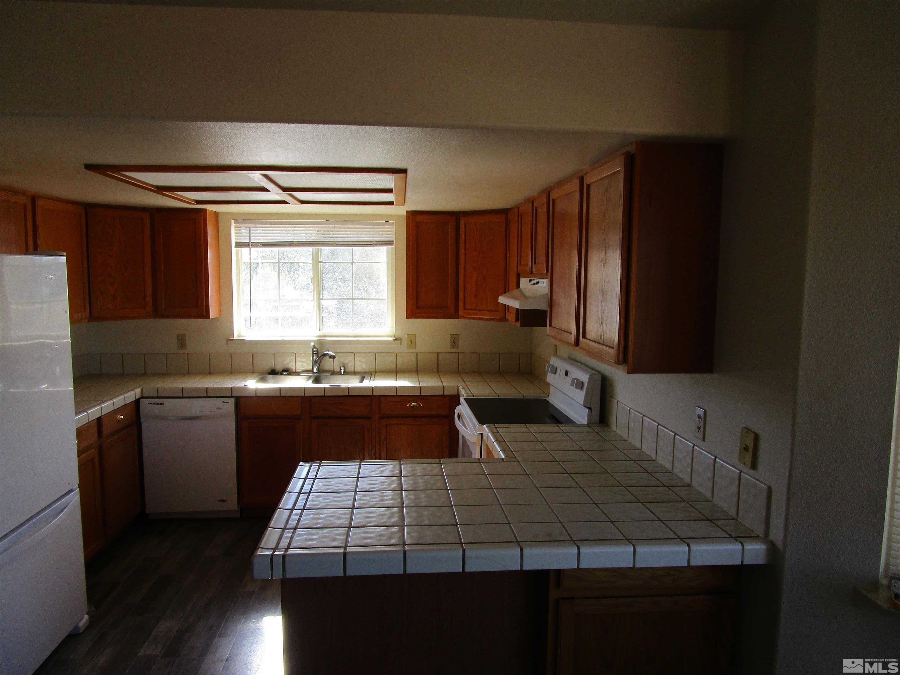 394 Dianna Way Fallon, NV 89406 - Photo 3 of 12 Photo 3