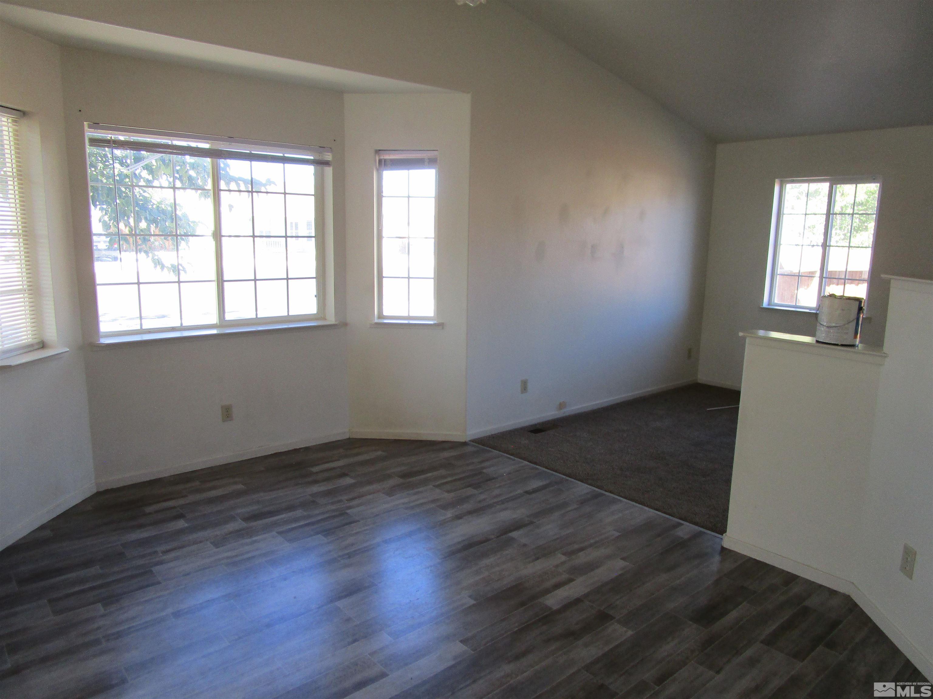 394 Dianna Way Fallon, NV 89406 - Photo 4 of 12 Photo 4