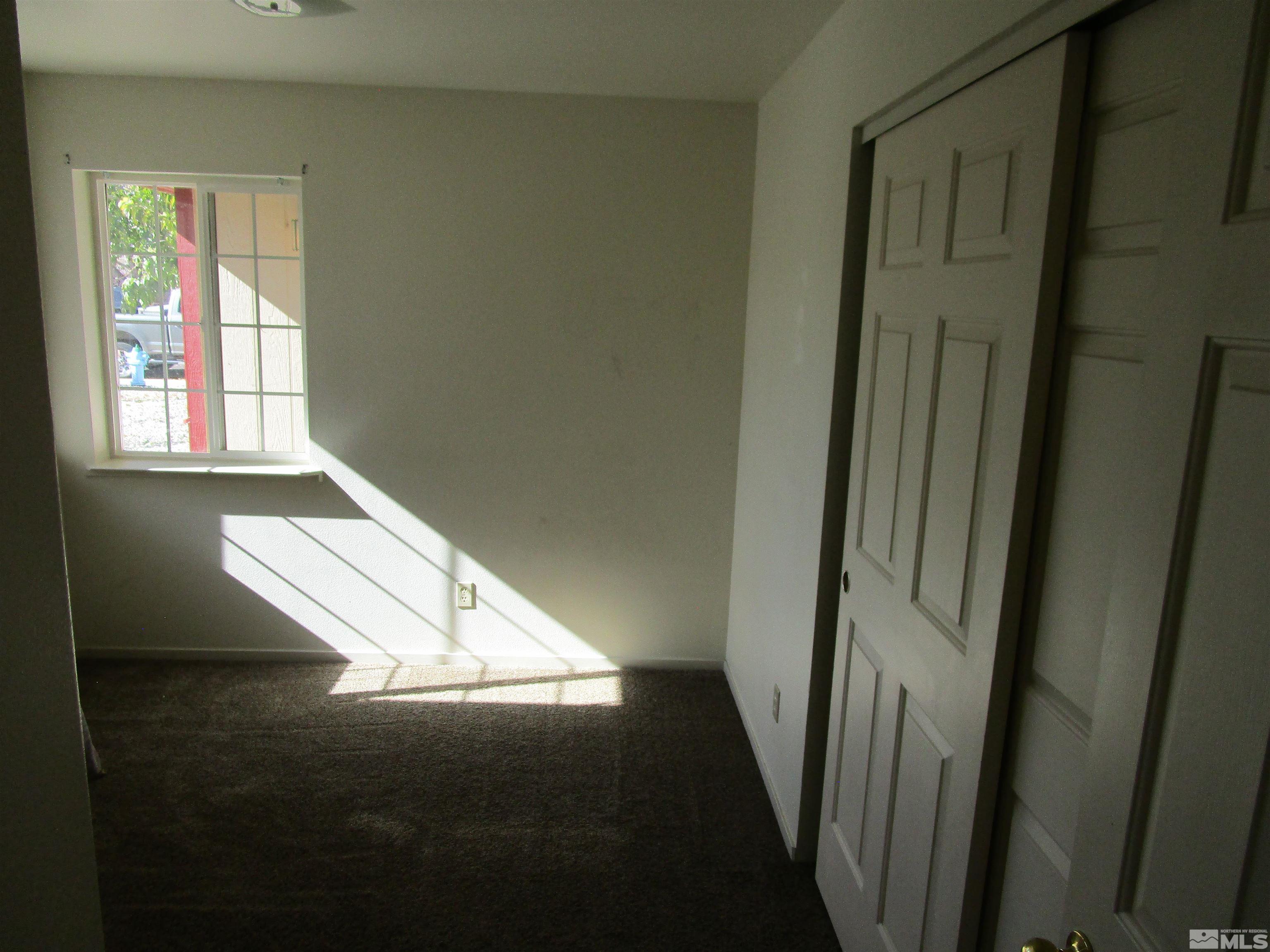 394 Dianna Way Fallon, NV 89406 - Photo 9 of 12 Photo 9