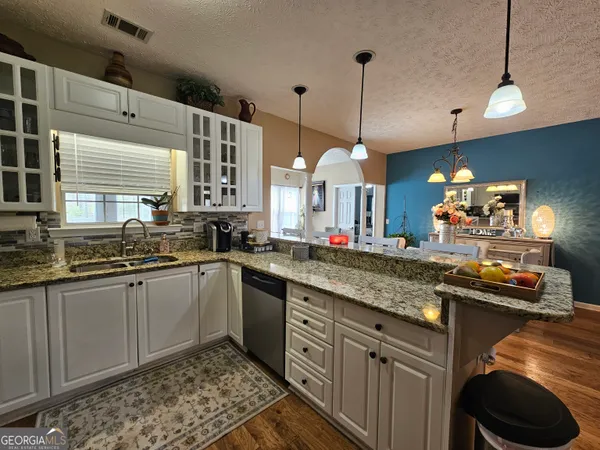 $557,500 | 17 Goodwyn Road, Newnan, GA 30265