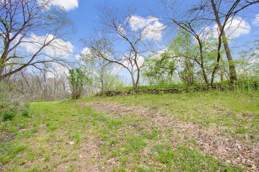 2820 Lane Road Columbus, OH 43220 - Photo 5 of 6