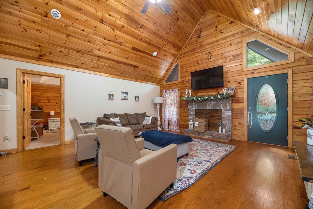 33 Most High Ridge Hamilton, GA 31811 - Photo 7 of 36 Living room with tongue and groove ceilings
