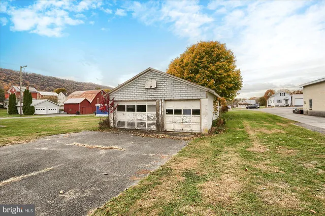 $144,900 | 134 North Pine Street, Pillow, PA 17080