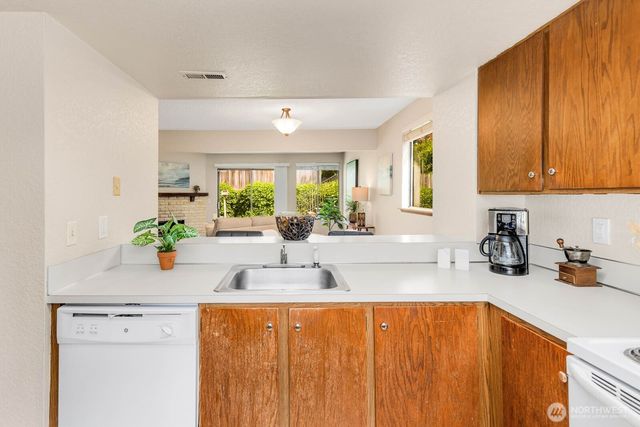 $324,500 | 317 Southwest 112th Street, Unit C314, Seattle, WA 98146