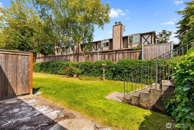 $324,500 | 317 Southwest 112th Street, Unit C314, Seattle, WA 98146