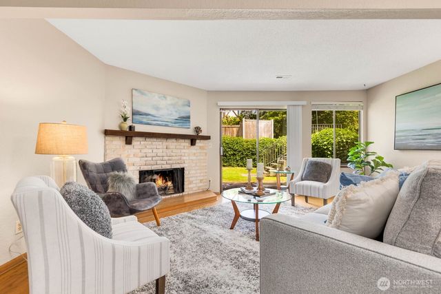 $324,500 | 317 Southwest 112th Street, Unit C314, Seattle, WA 98146