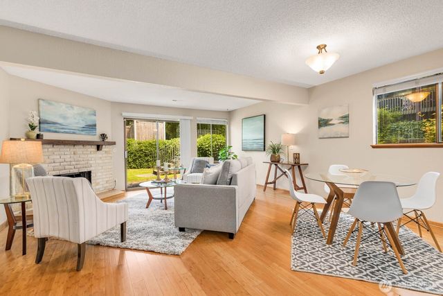 $324,500 | 317 Southwest 112th Street, Unit C314, Seattle, WA 98146