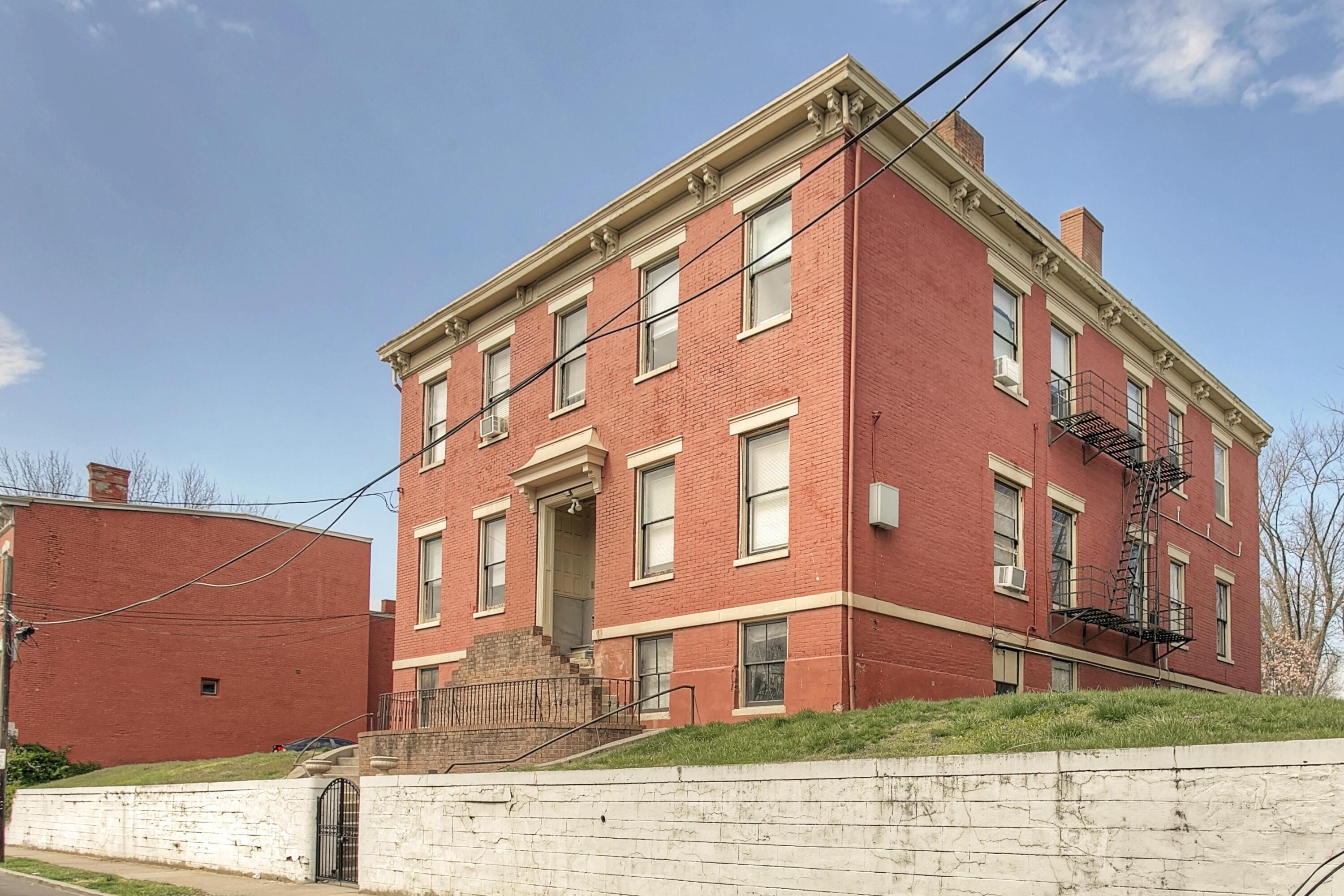416 Emma Street, Unit 2 Covington, KY 41011 - Photo 1 of 7