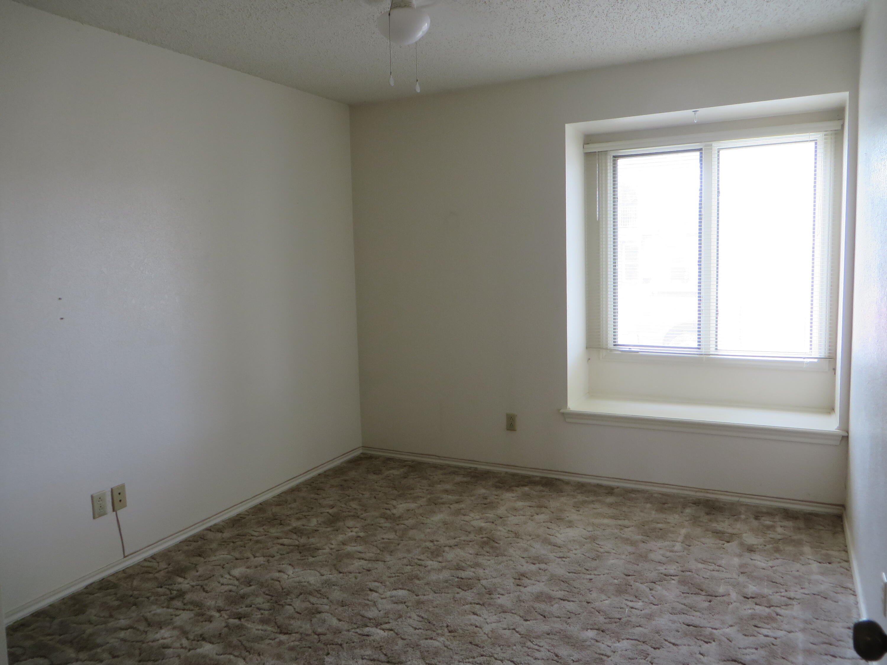 5703 38th Street Lubbock, TX 79407 - Photo 17 of 35 5703038TH 047