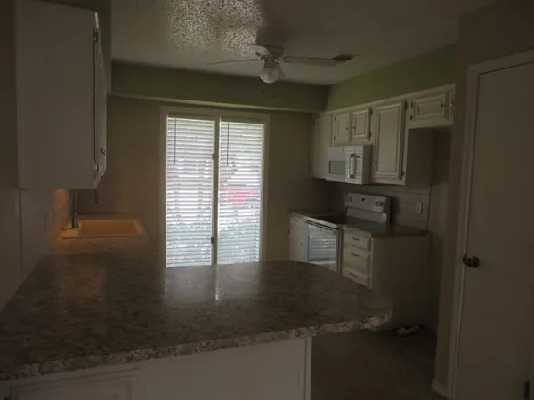 $147,999 | 5703 38th Street, Lubbock, TX 79407