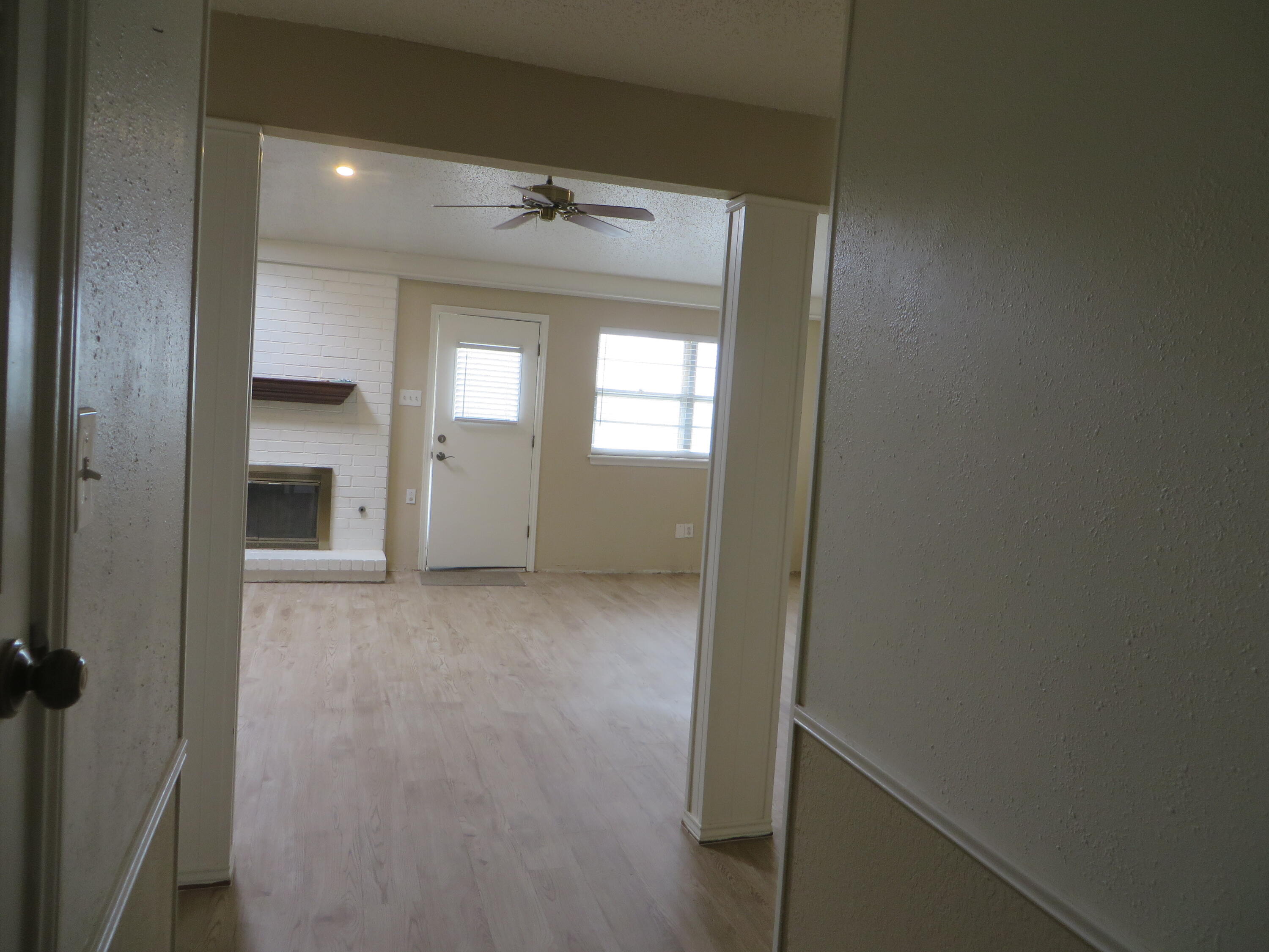 5703 38th Street Lubbock, TX 79407 - Photo 10 of 35 5703038TH 040