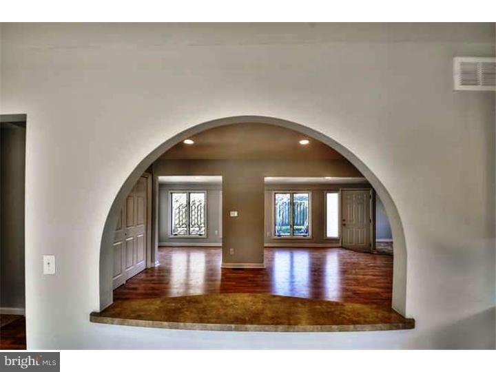 110 Upper Ferry Road Ewing, NJ 08628 - Photo 11 of 13