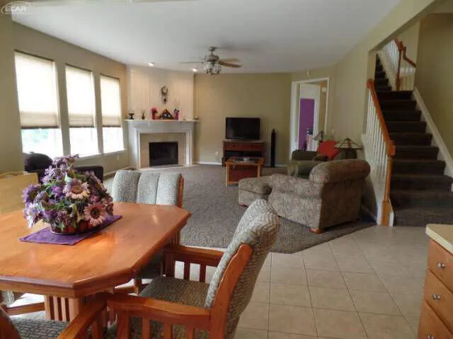 $450,000 | 6296 Moonstone Drive, Grand Blanc, MI 48439