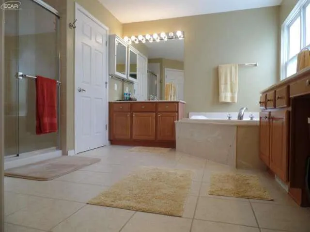 $450,000 | 6296 Moonstone Drive, Grand Blanc, MI 48439