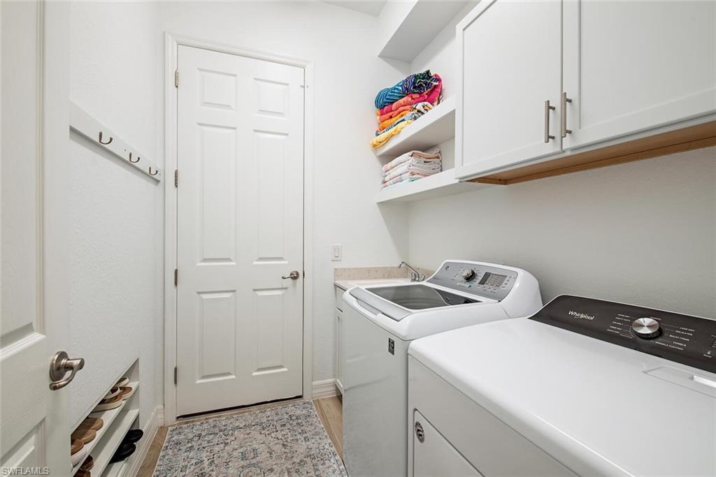 1858 Mustique Street Naples, FL 34120 - Photo 28 of 41