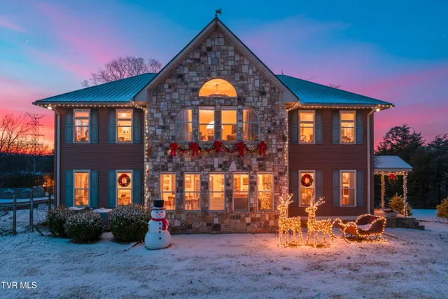 $899,900 | 2011 Mars Hill Road, Talbott, TN 37877