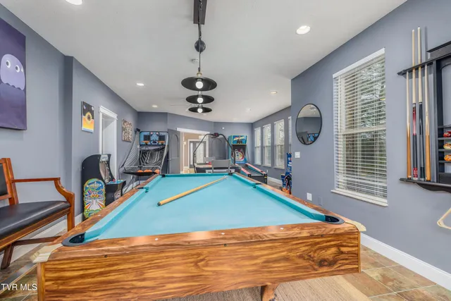 $899,900 | 2011 Mars Hill Road, Talbott, TN 37877