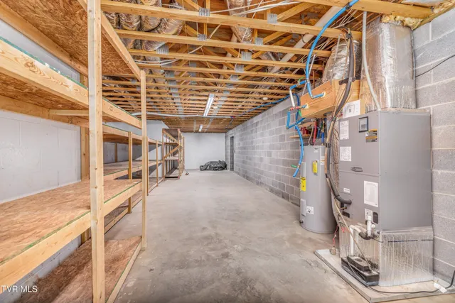 $899,900 | 2011 Mars Hill Road, Talbott, TN 37877