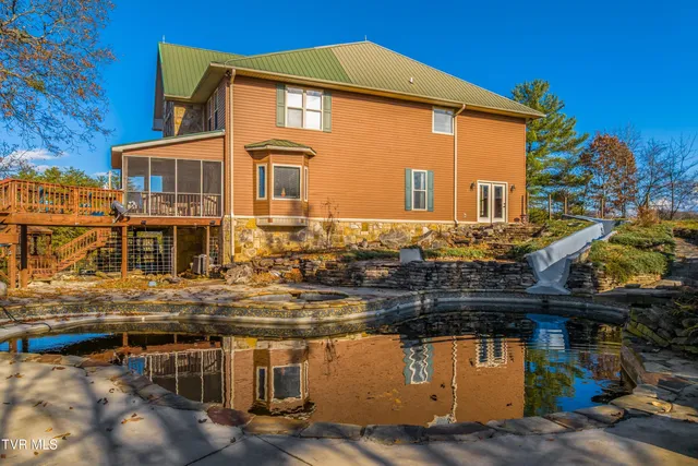 $899,900 | 2011 Mars Hill Road, Talbott, TN 37877